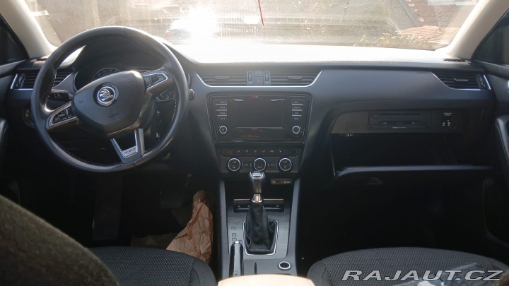 Škoda Octavia Scout 135kW 4x4 DSG ČR 2014