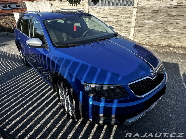 Škoda Octavia Scout 135kW 4x4 DSG ČR 2014