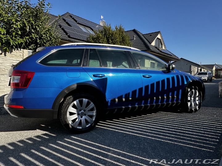 Škoda Octavia Scout 135kW 4x4 DSG ČR 2014