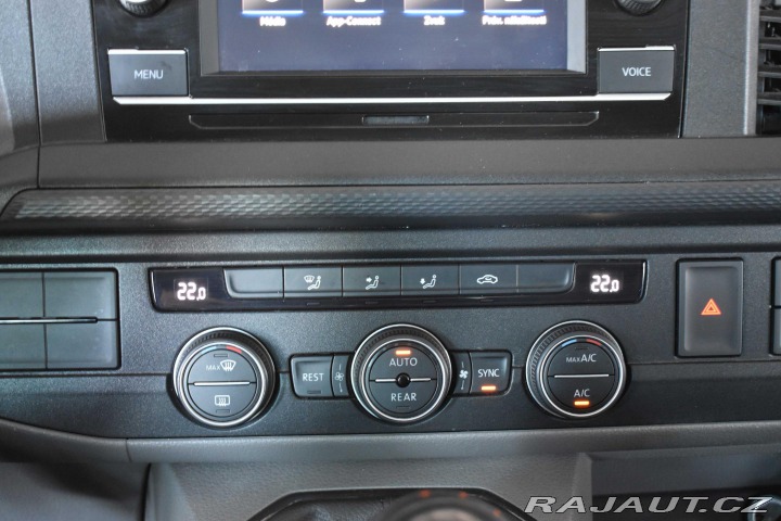 Volkswagen Caravelle 2.0 TDI TREND*9.MÍST*DPH* 2021