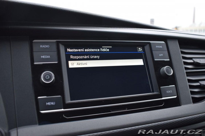Volkswagen Caravelle 2.0 TDI TREND*9.MÍST*DPH* 2021