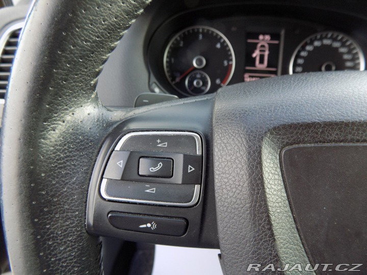 Seat Alhambra 2.0TDI/DSG/7.míst/NAVI/PA 2011