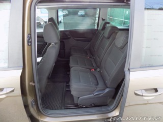 Seat Alhambra 2.0TDI/DSG/7.míst/NAVI/PA 2011