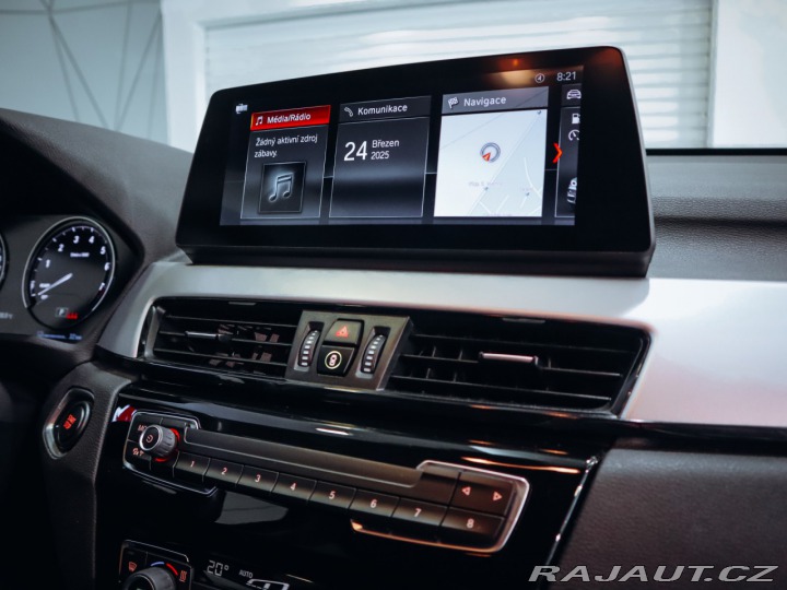 BMW X1 xDrive25e LED Navi 2022