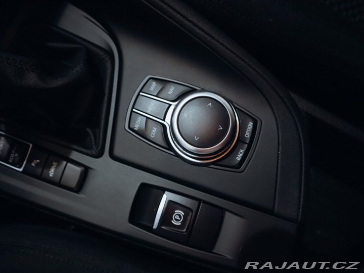 BMW X1 xDrive25e LED Navi 2022