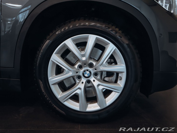 BMW X1 xDrive25e LED Navi 2022