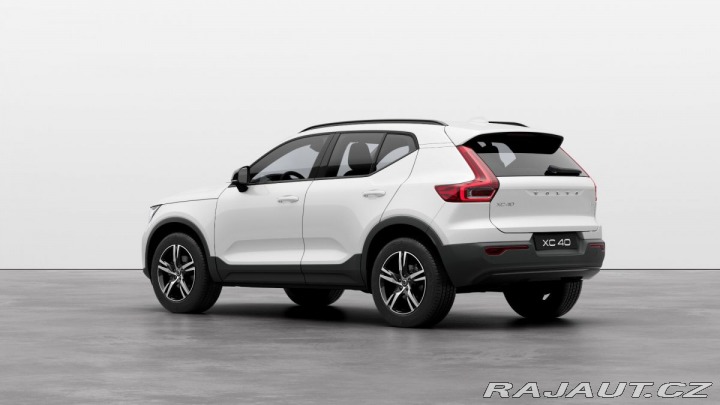 Volvo XC40 B3 - 2.0L 163HP + 14HP AT 2025