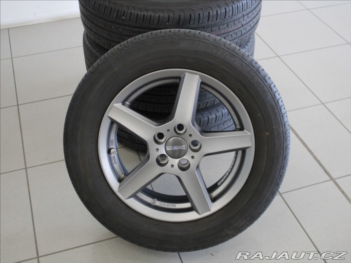 Mazda Ostatní modely 2 Hybrid 1,5 Hybrid 116k. 21 150km 2022