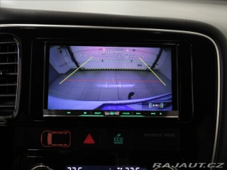 Mitsubishi Outlander 2,2 D AT 4x4 Edice100 7mí 2018