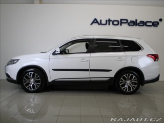 Mitsubishi Outlander 2,2 D AT 4x4 Edice100 7mí 2018