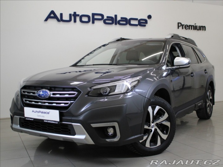 Subaru Outback 2,5 i TOURING Tažné PANO. 2022