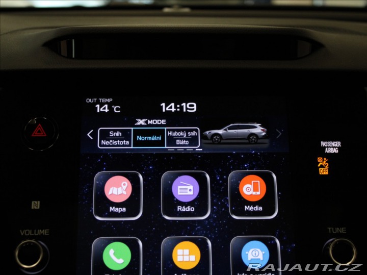 Subaru Outback 2,5 i TOURING Tažné PANO. 2022