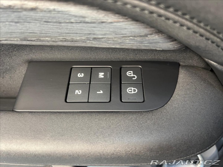 Land Rover Discovery D300 HSE, ACC, LED, MERID 2020