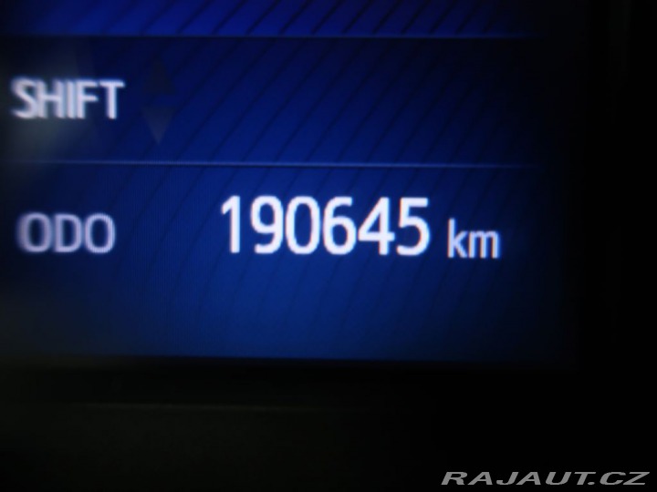 Toyota Avensis 2.0D4D,CZ,Manuál 2015