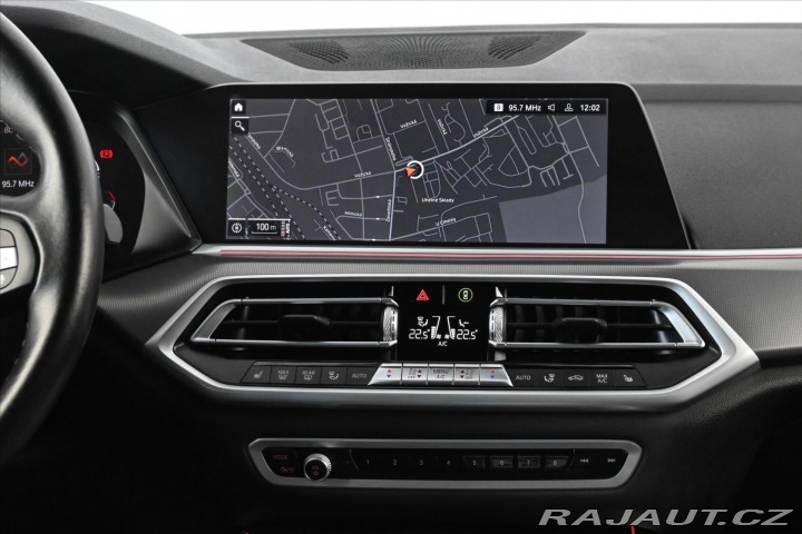 BMW X5 3,0 d xDrive 210kW AT8 *P 2020