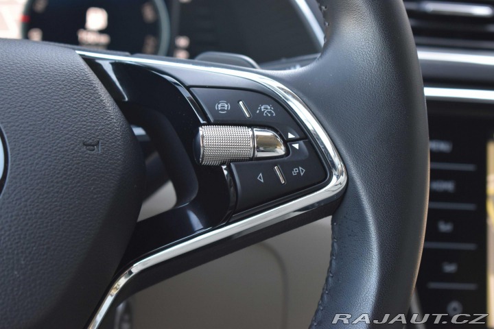 Škoda Superb 2.0 TDI L&K REZERVACE 2022