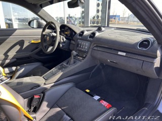 Porsche 718 Cayman GT4 RS Weissach 2023