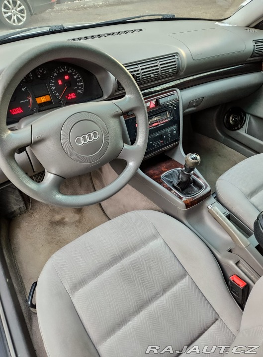 Audi A4 Sedan 1999