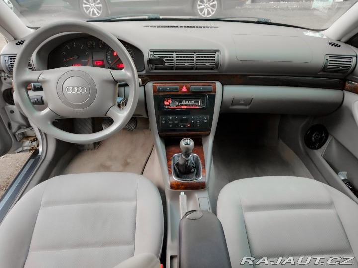 Audi A4 Sedan 1999