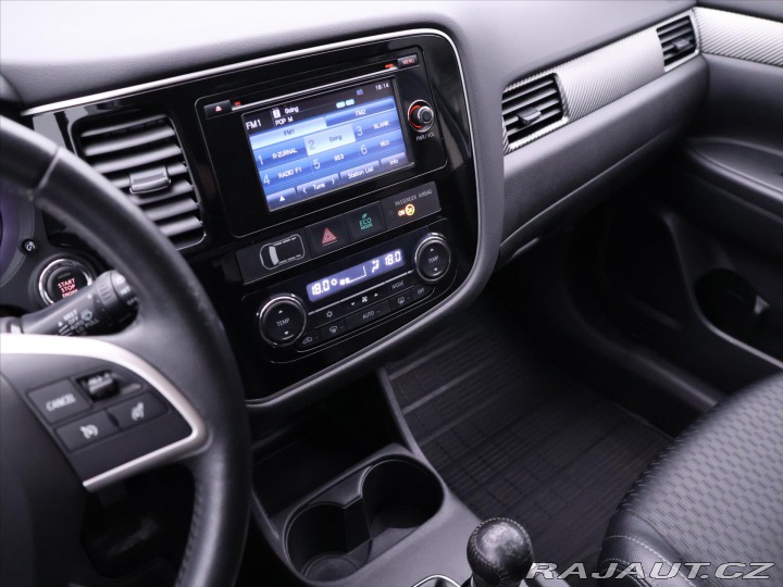Mitsubishi Outlander 2,3 INSTYLE 110kW 4WD CZ 2015