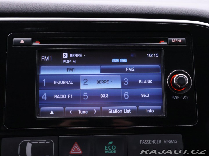 Mitsubishi Outlander 2,3 INSTYLE 110kW 4WD CZ 2015