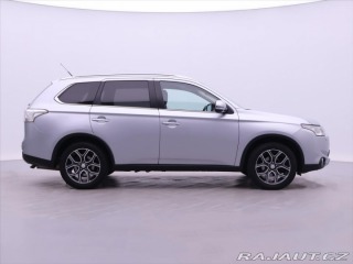 Mitsubishi Outlander 2,3 INSTYLE 110kW 4WD CZ 2015
