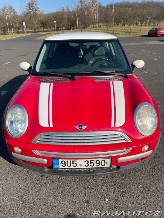 Mini Cooper R50 2003