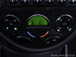 Ford Focus 1,6 16V Ghia Aut.klima Xe 2003