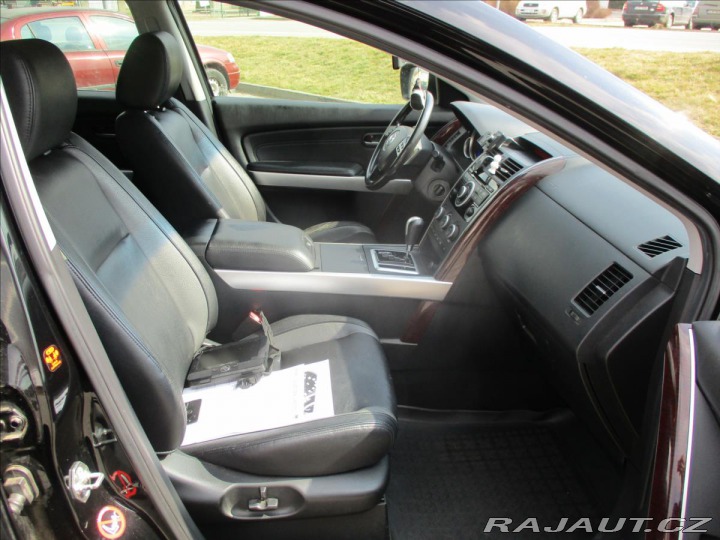 Mazda CX-9 3,7 G277/AWD/AT/Revolutio 2010