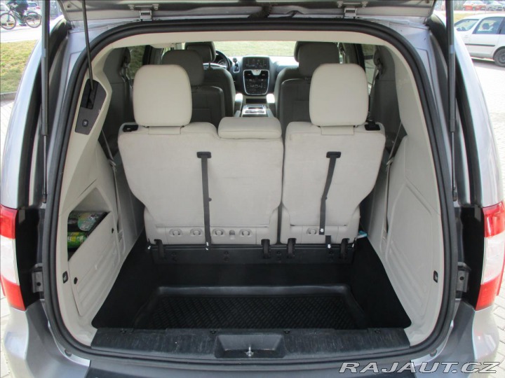 Chrysler Town & Country 3,6 L V6 211kw LPG odp. D 2015