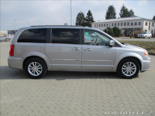 Chrysler Town & Country 3,6 L V6 211kw LPG odp. D 2015