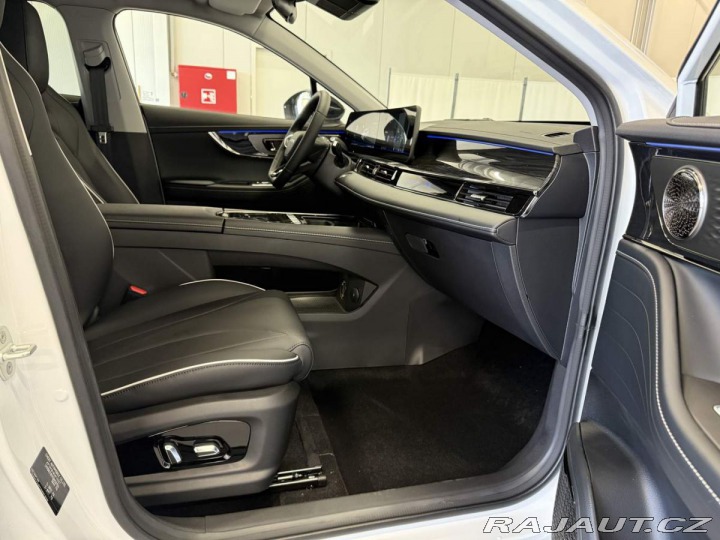 Ostatní značky Ostatní modely Omoda C5 Comfort 1.6 t GDI Khaki W 2024
