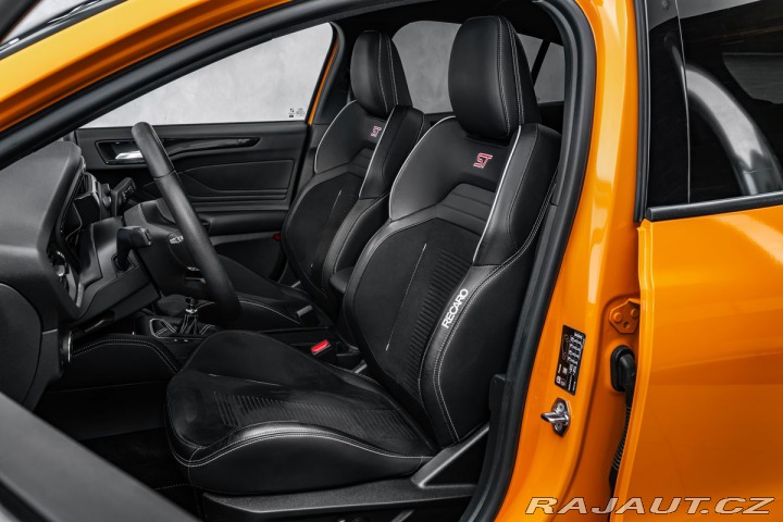 Ford Focus 2.3 ST Performance Recaro 2022