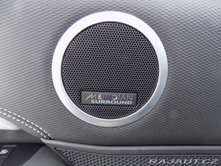Land Rover Discovery D300R-Dynamic S/7Míst/Ful 2021