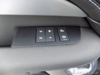 Land Rover Discovery D300R-Dynamic S/7Míst/Ful 2021