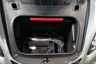Porsche 718 Spyder RS Weissach Lift B 2024
