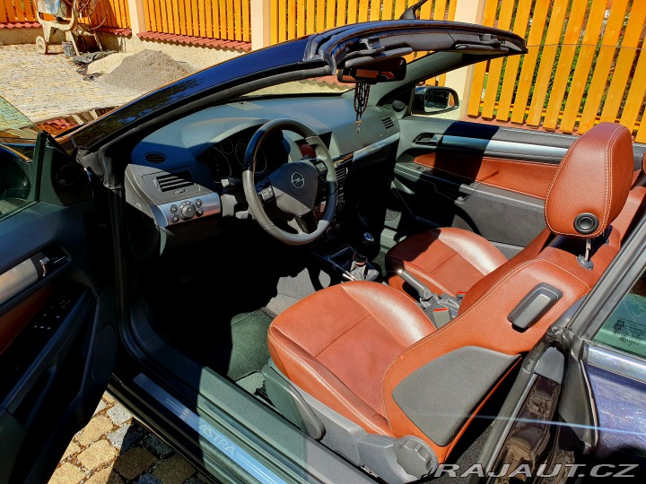 Opel Astra TwinTop 2008