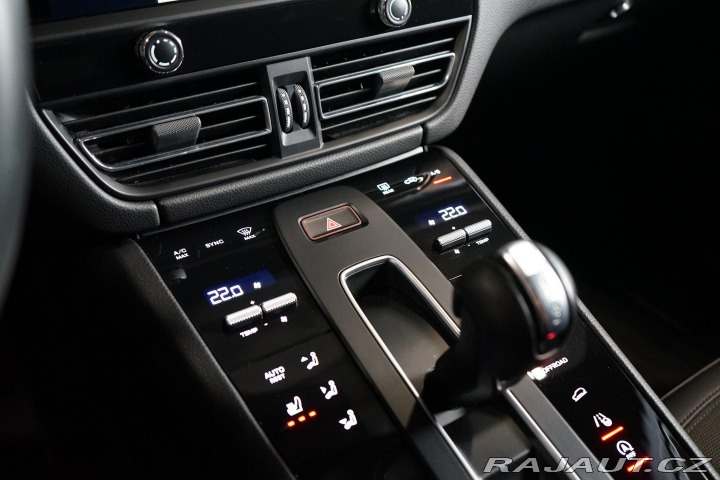 Porsche Macan S Burm Chrono Vzduch PDK 2022