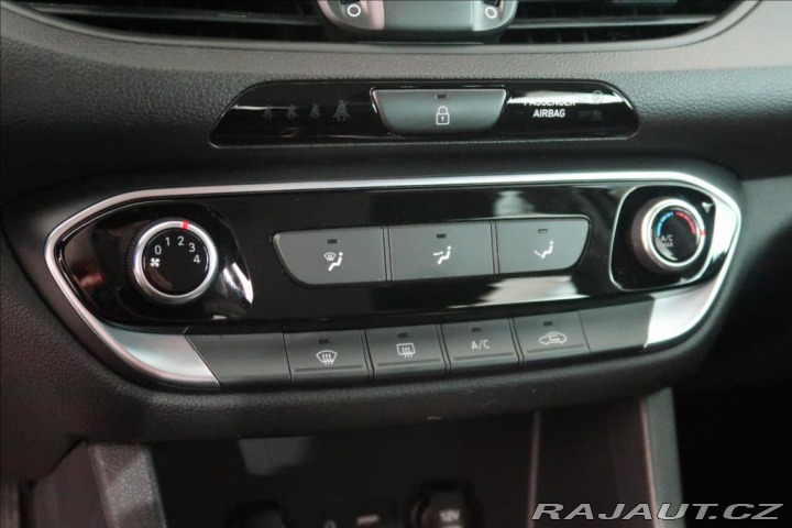 Hyundai i30 1,6 CRDi Comfort kombi 2019