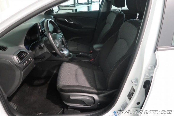 Hyundai i30 1,6 CRDi Komfort kombi 2019