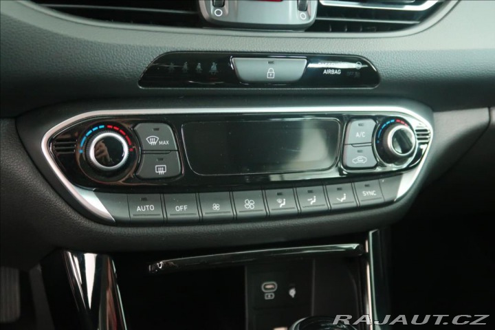 Hyundai i30 1,0 T-GDI STYLE DCT 9 63 2024