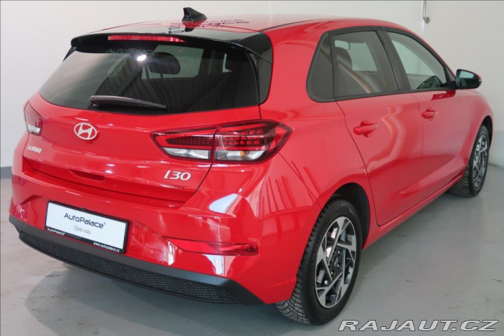 Hyundai i30 1,5 i CVVT SMART CLIMATE 2024