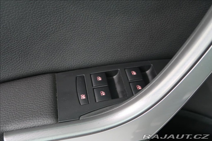 Opel Astra 1,4 Turbo 103kW Sport 2011