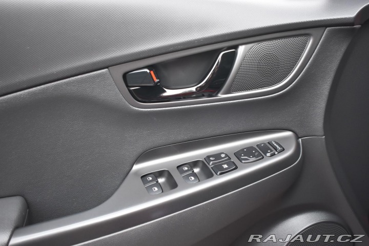 Hyundai Kona 1.6 GDI HYBRID DCT*KAMERA 2020