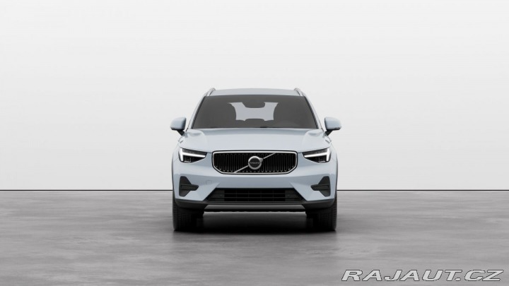Volvo XC40 B3 - 2.0L 163HP + 14HP AT 2025