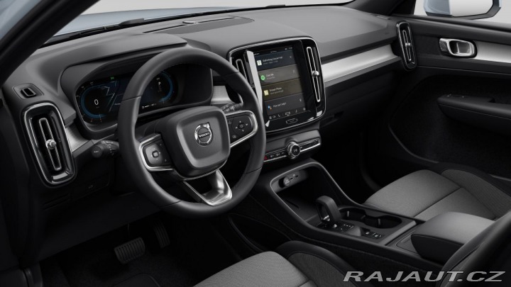 Volvo XC40 B3 - 2.0L 163HP + 14HP AT 2025