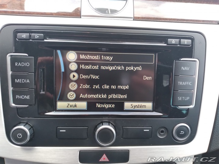 Volkswagen Passat Variant 2.0 TDI DSG Alcan 2011