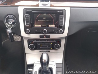 Volkswagen Passat Variant 2.0 TDI DSG Alcan 2011