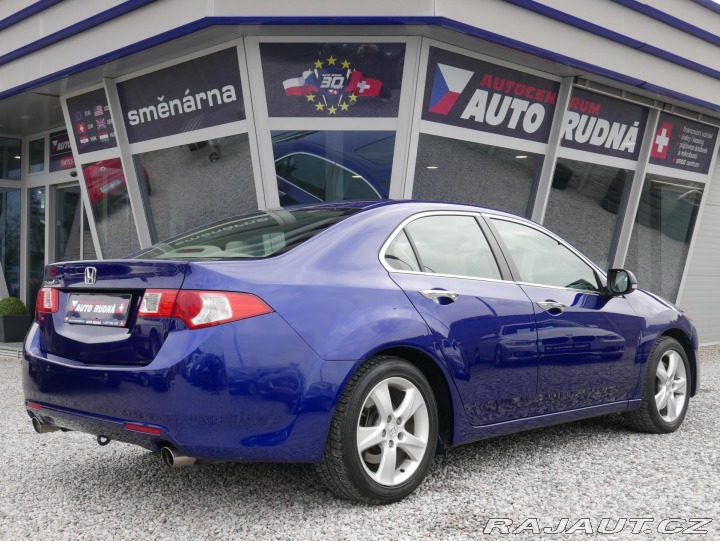 Honda Accord 2,4 i-VTEC Automat REZERV 2010