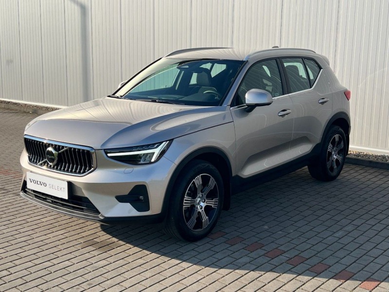 Volvo XC40 B4 AWD PLUS Bright 1. Maj